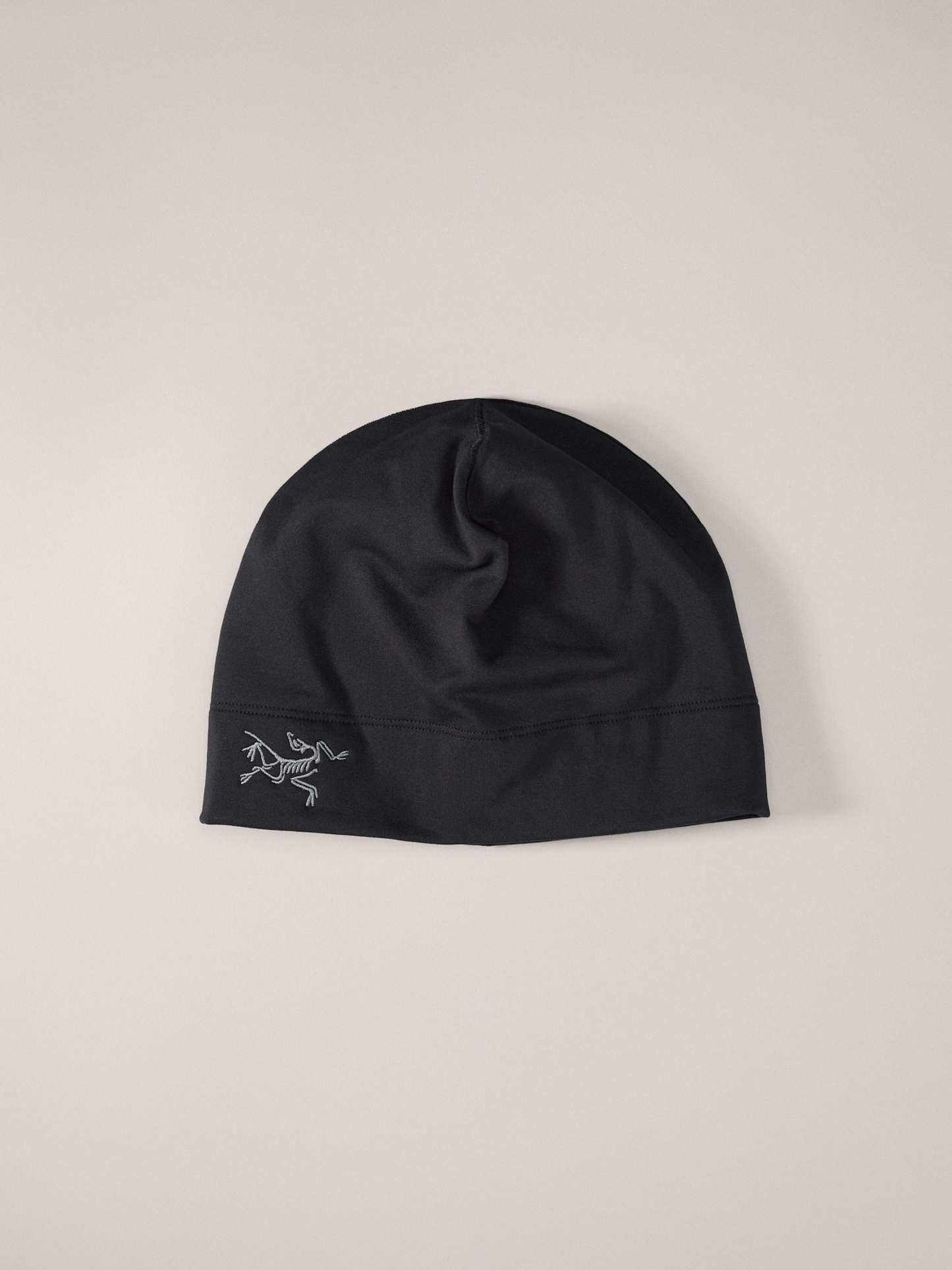 Rho Toque in Black