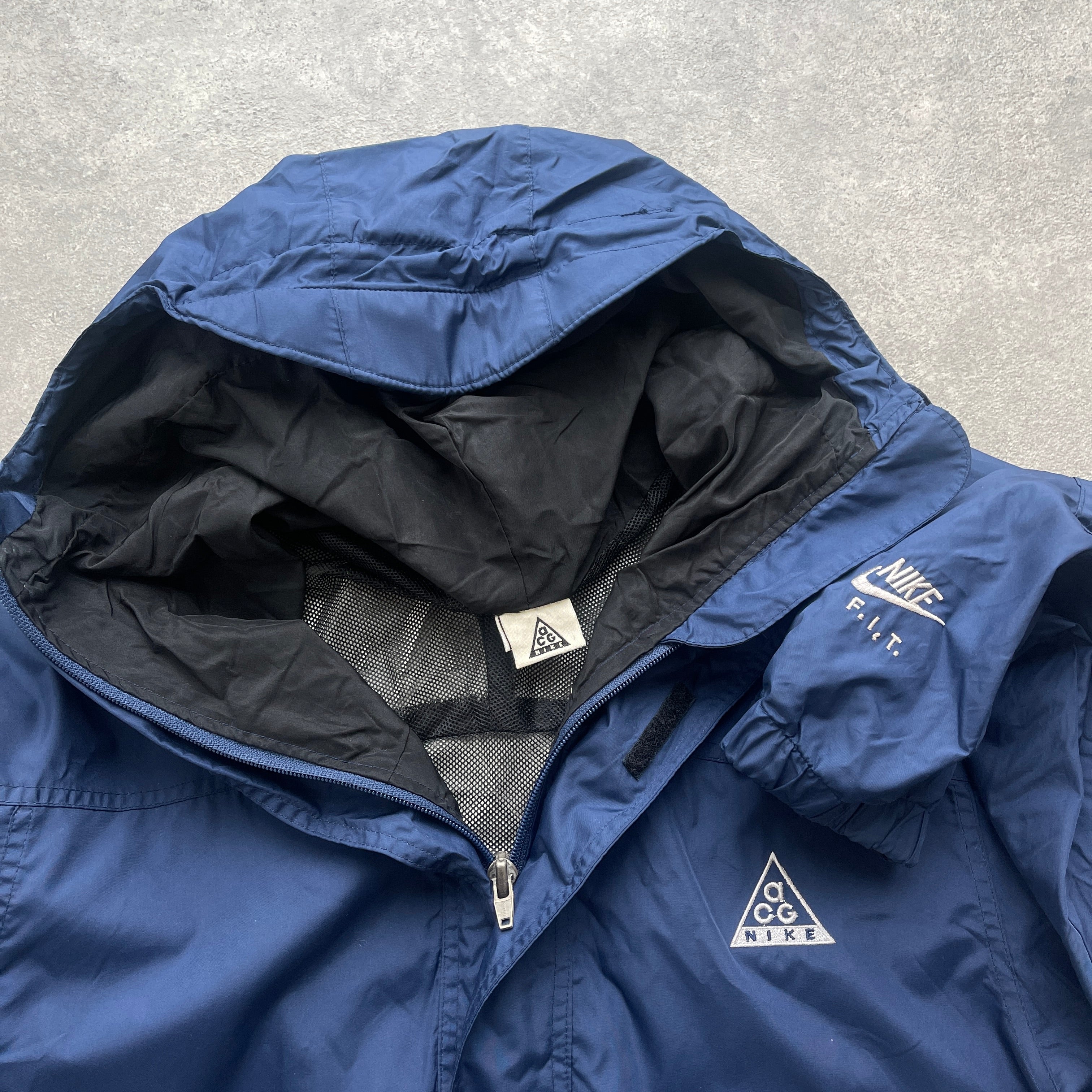 Men's 1/2 zip lightweight shell jacket