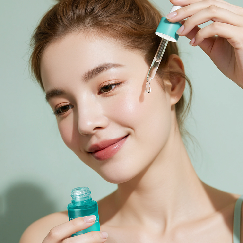 {"default":"How to apply Centella Asiatica Soothing Essence for instant redness relief and skin barrier repair - SKINEVER US"}
