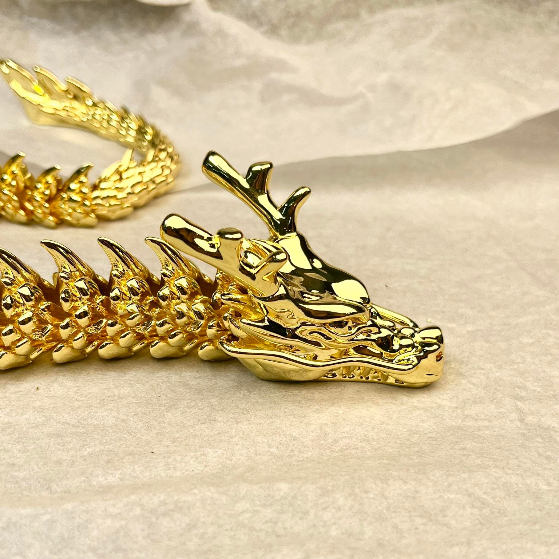 New Year's Promotion SAVE 49%🔥Gold Dragon with Movable Joints