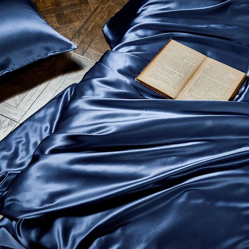 🔥[Christmas early promotion ​- FREE SHIPPING]🔥100% silk-25 Momme Luxury Pure Mulberry Silk Bedding Set of 4( 1x Bedsheet + 2x Pillowcases)