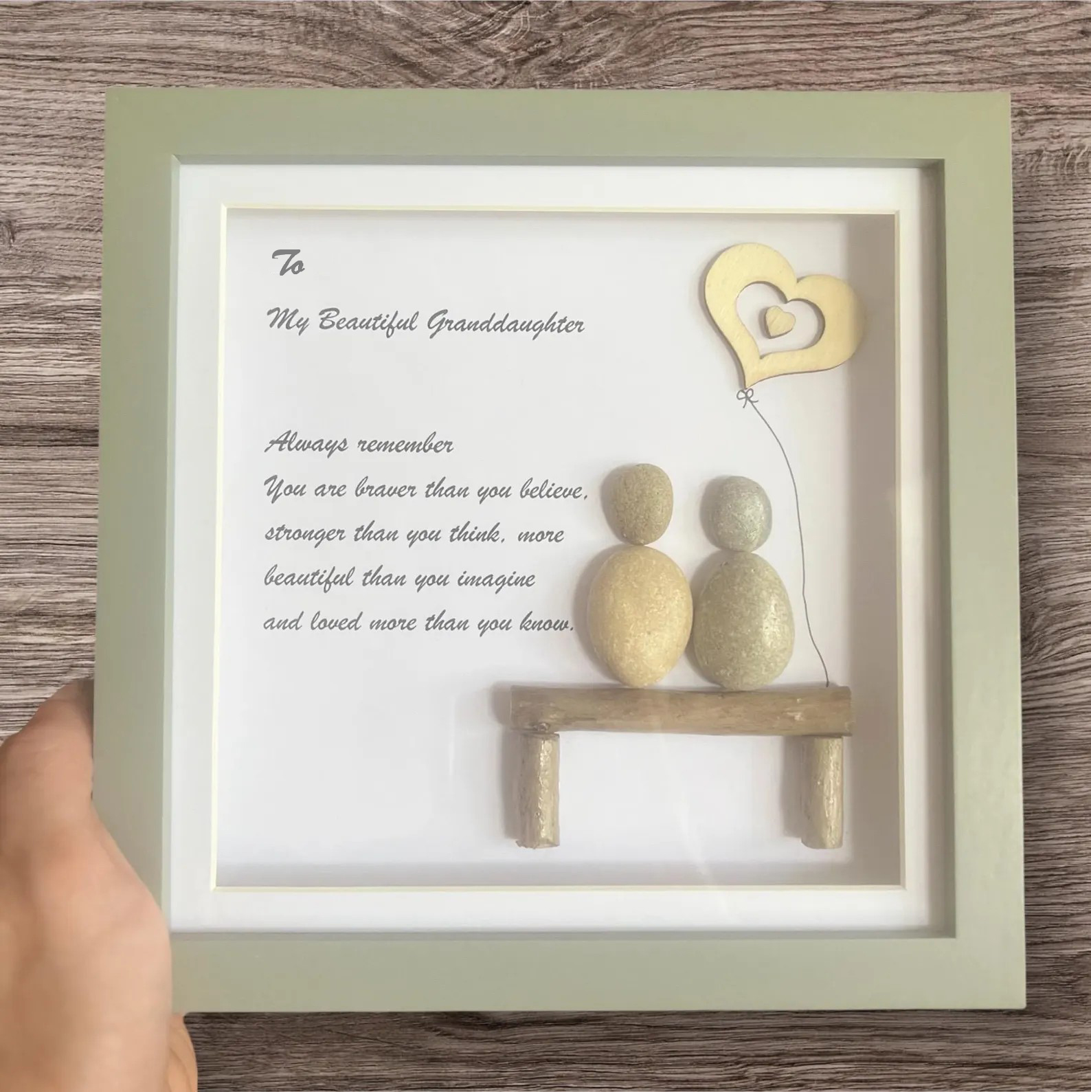 Grandaughter Pebble Frame, Granddaughter’s Day, birthday or any occasion.