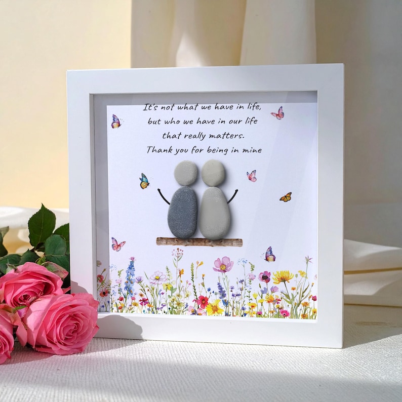 Pebble Friendship Frame ,Timeless Friendship gift, Keepsake,Christmas Tree Hanging Gift,Best Friend Pebble frame Decor, Gift for Friends