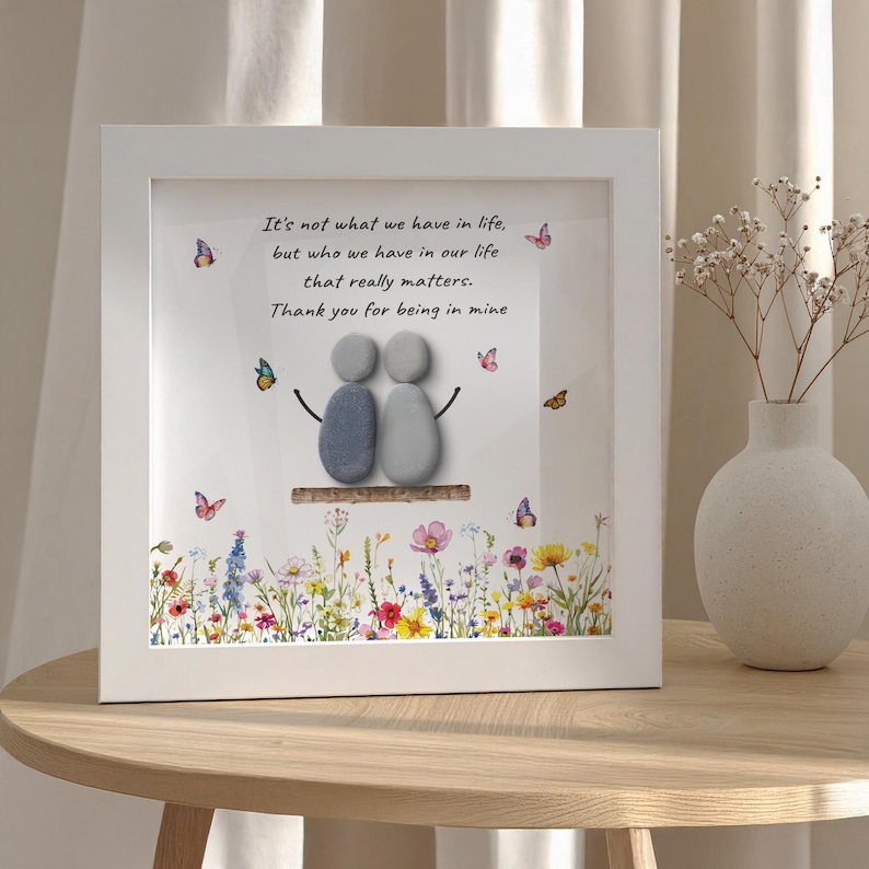 Pebble Friendship Frame ,Timeless Friendship gift, Keepsake,Christmas Tree Hanging Gift,Best Friend Pebble frame Decor, Gift for Friends