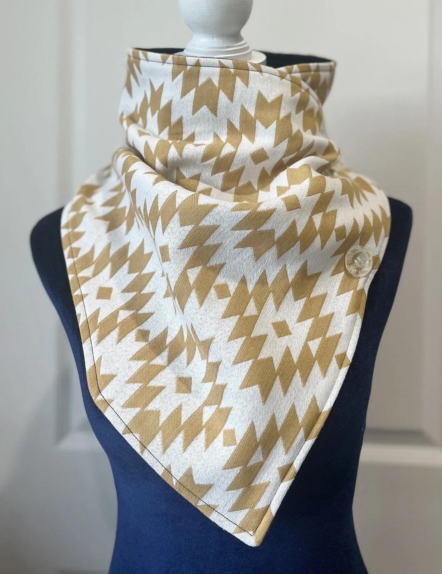 Aztec Grey-white Diamonds Western Warm Neck Hood