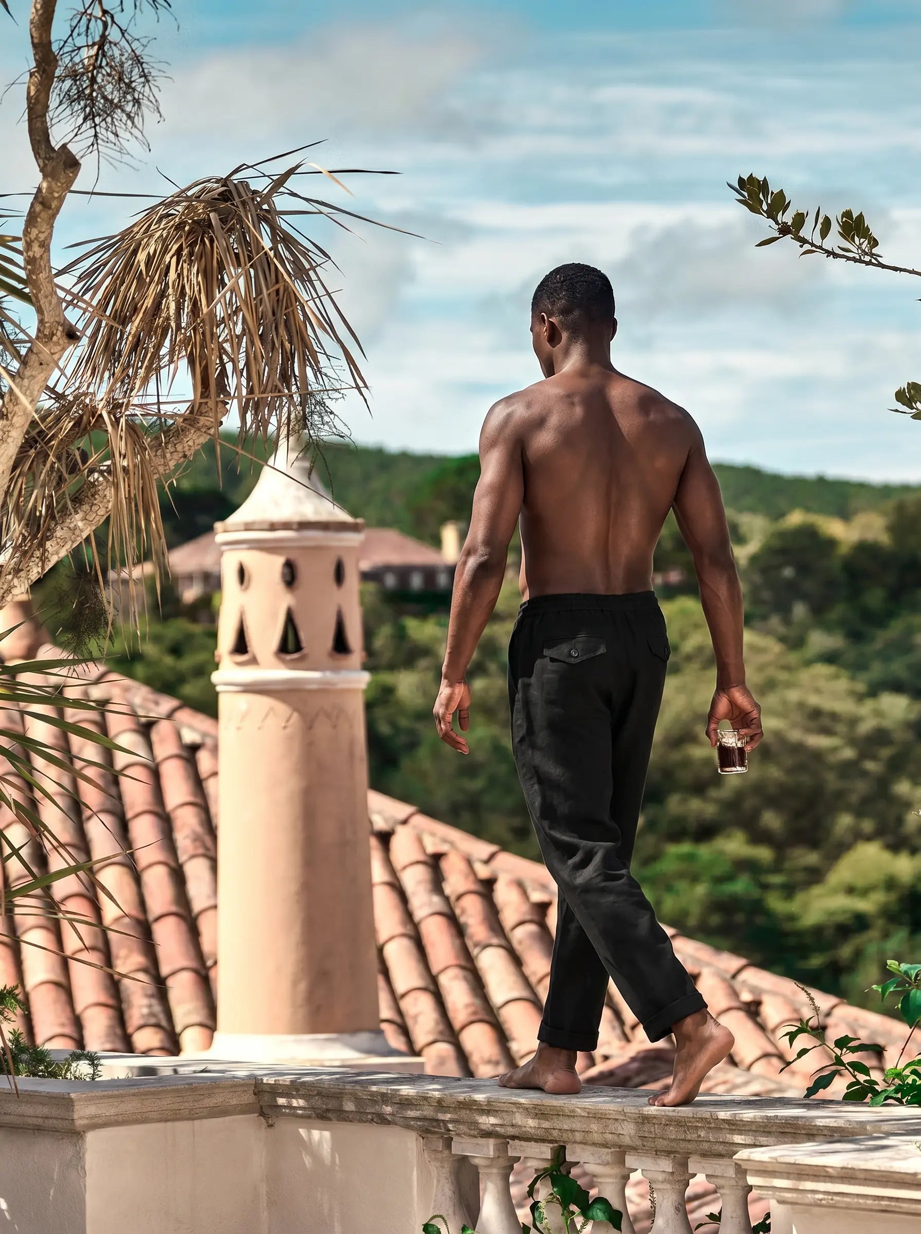 100% Linen Relaxed-Fit Drawstring Trousers