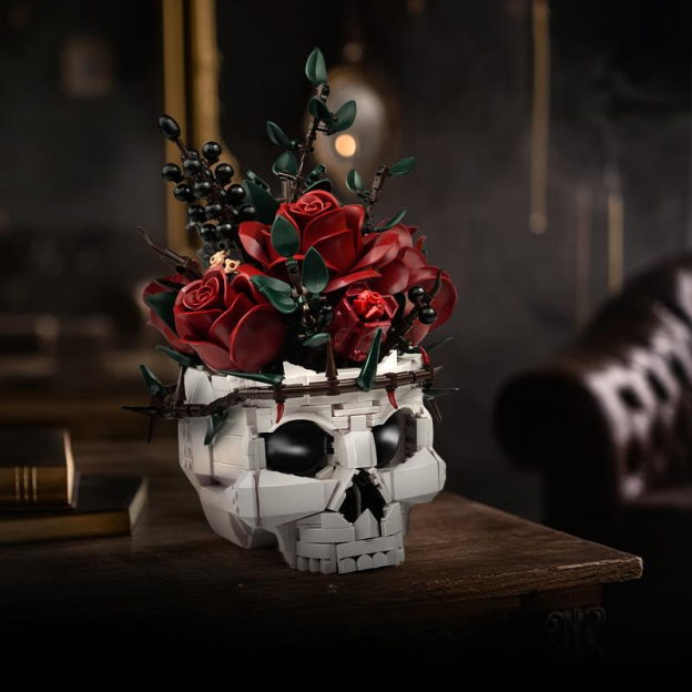 💀Gothic Skull & Rose Building Blocks Set – 1101pcs🌹