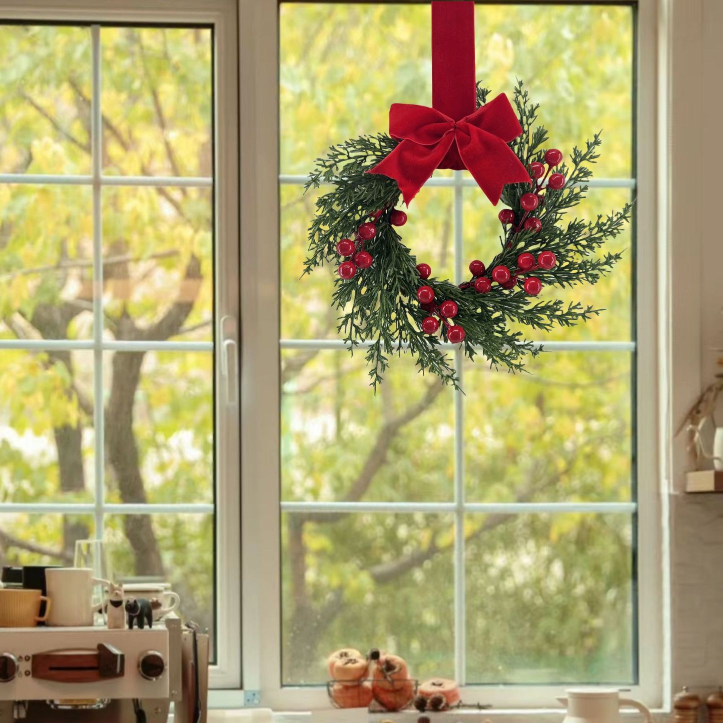 🎄Mini Christmas Wreaths✨ Dainty Size, Maximum Holiday Magic – Instant Festive Elegance for Versatile Use! 🎀