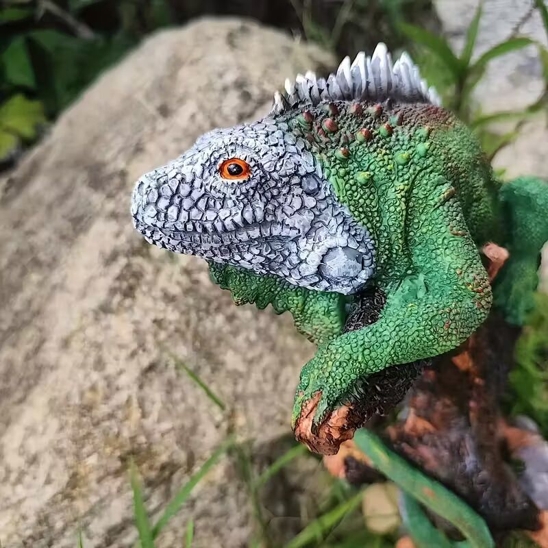 Realistic Iguana Lizard Statue
