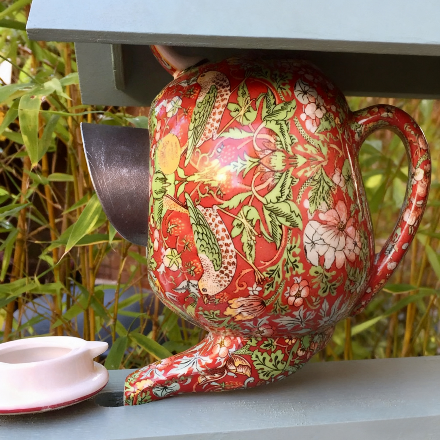 Charming Resin Bird Feeder with Blue Roof & Floral Design