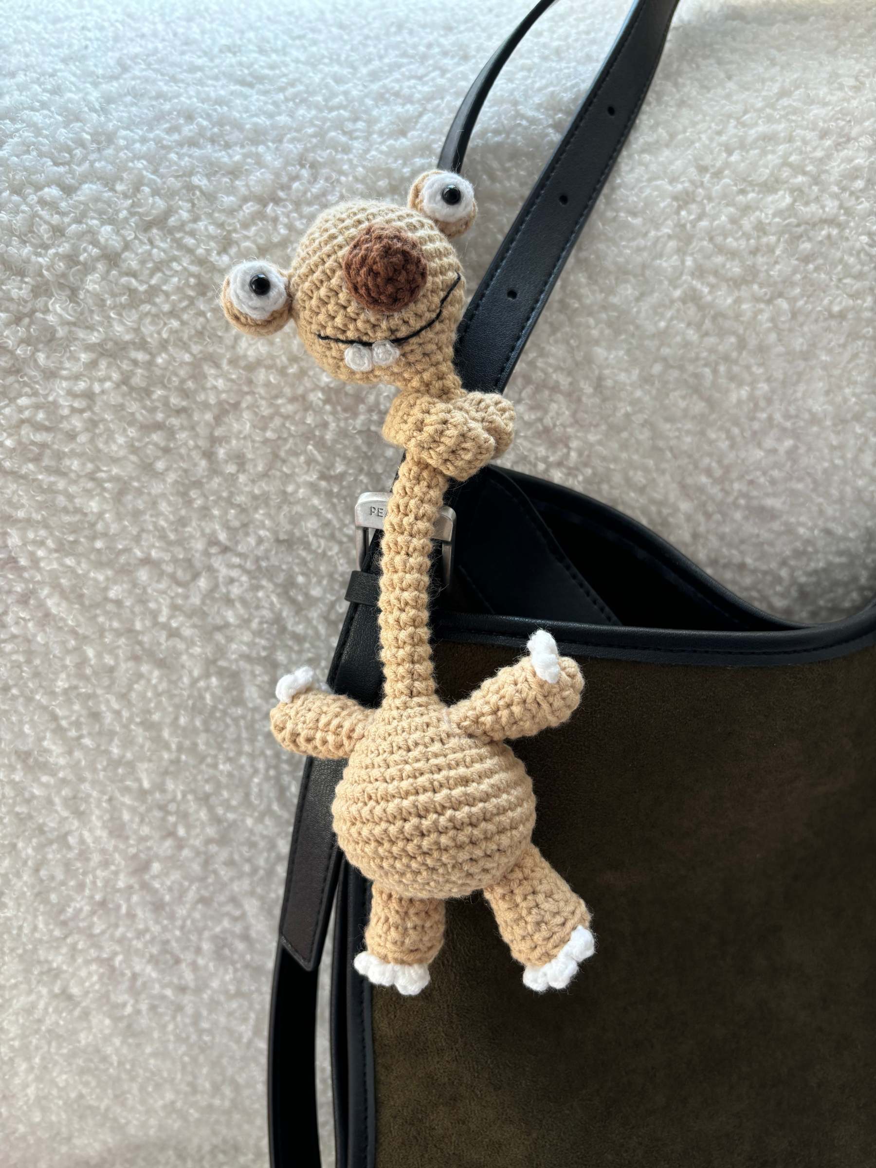 Handmade Crochet Prehistoric Sloth Bag Charm - Funny Long Neck Sloth Plush Toy，Gift for Animal Lovers