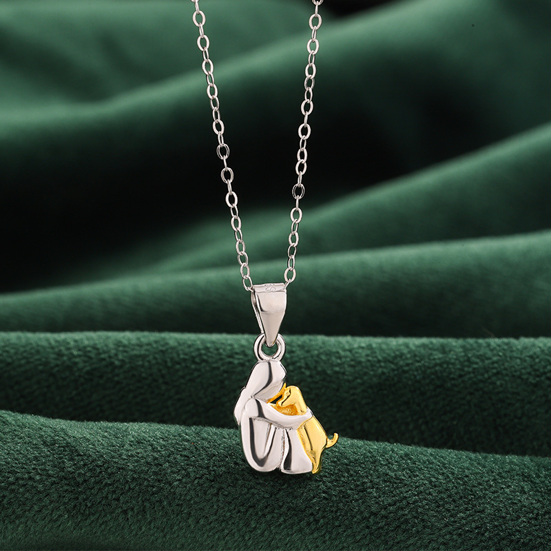 Hug Pendant Necklace