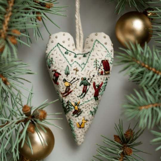 💖DIY Heart Shaped Hand Embroidered Christmas Finished product/DIY material kit