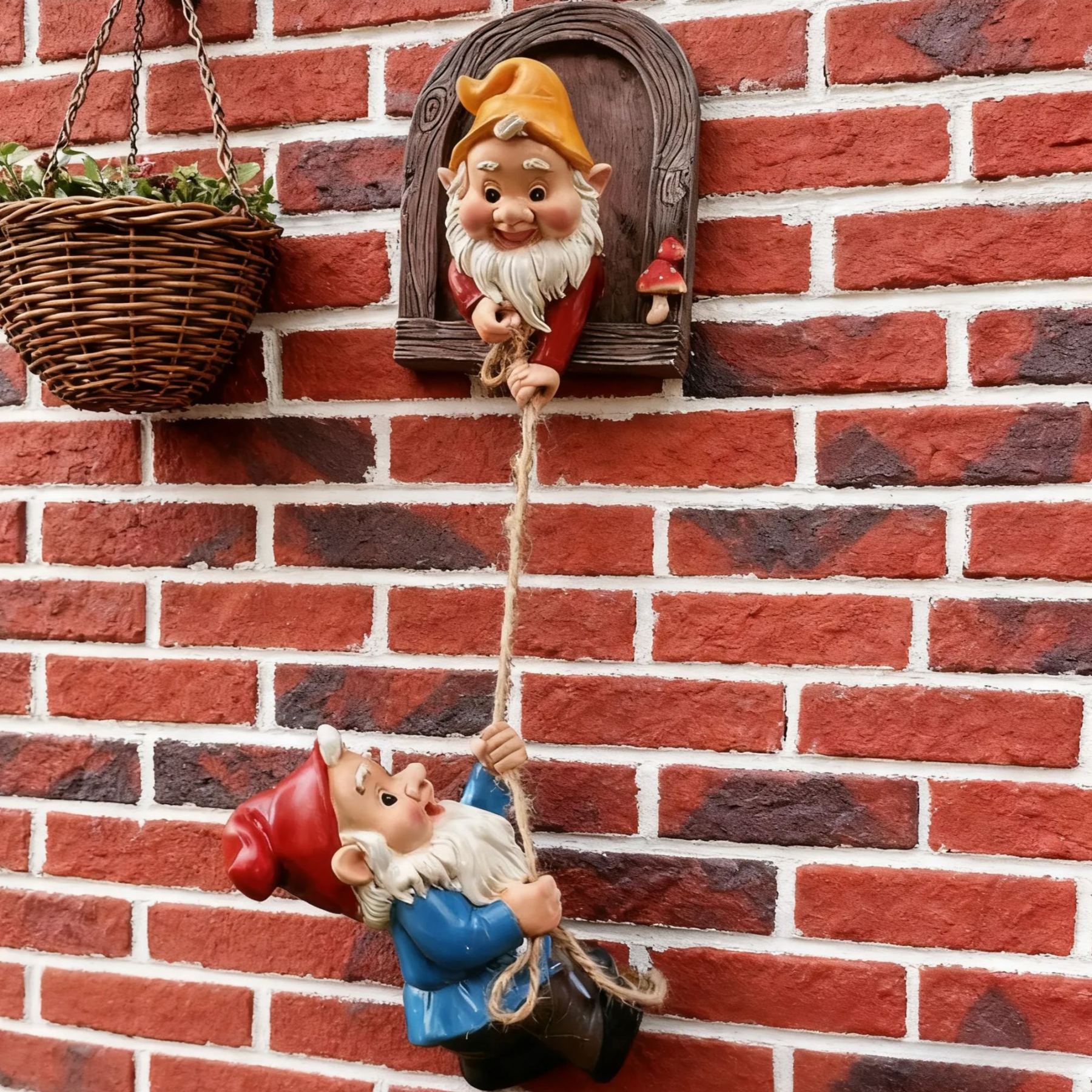 2pcs Whimsical Gnome Climbing Statues - Outdoor Garden Decor & Gift