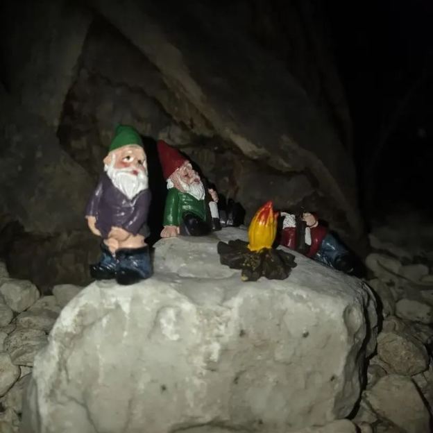 4PCS Drunk Gnome Party Set 