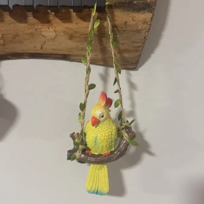 Rustic Resin Parrot Wall Hanging Decor