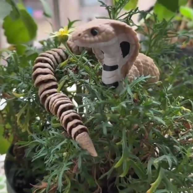 3D Printed Articulated Snake Figurine