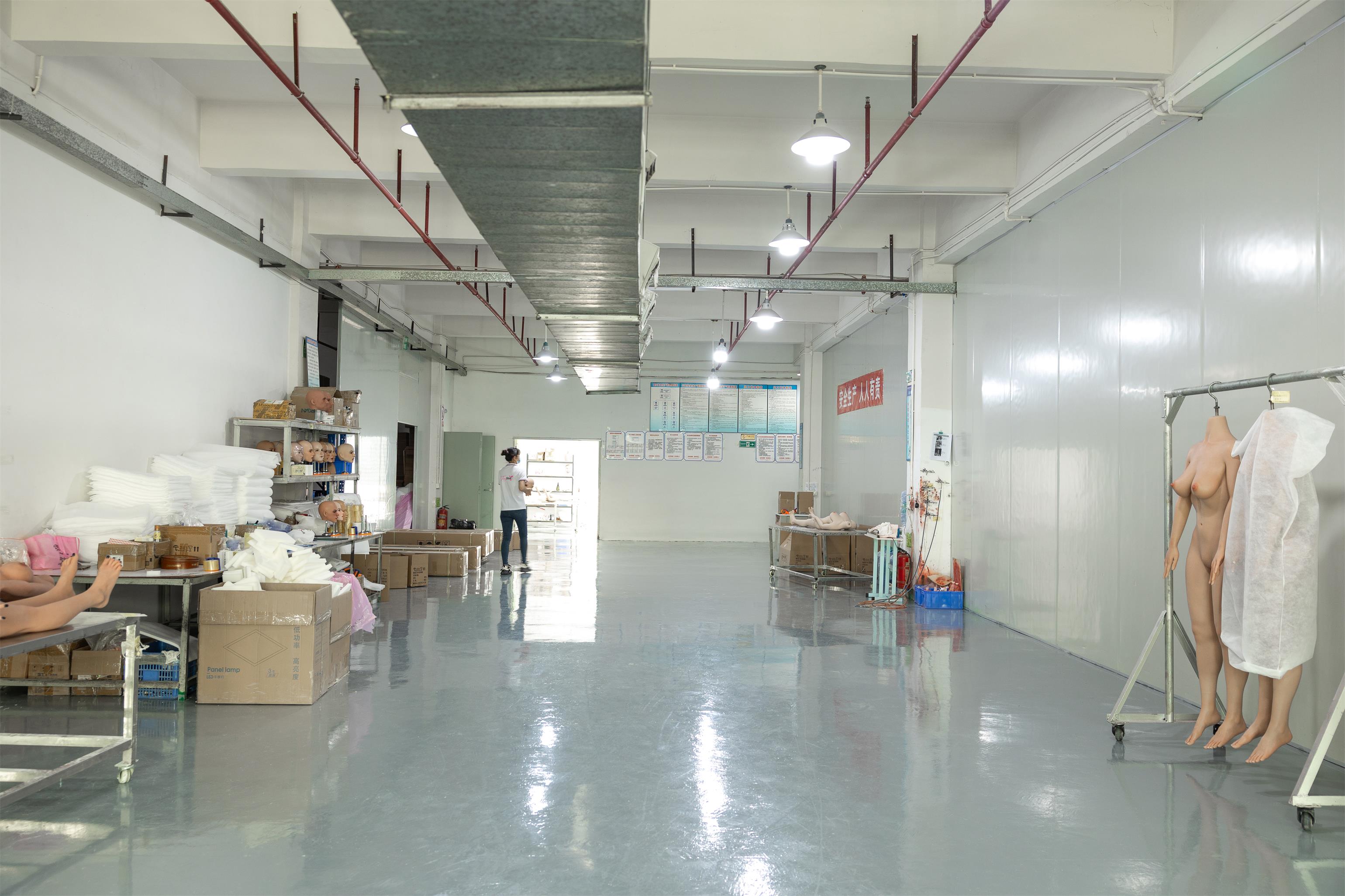 Tinglise production and testing space