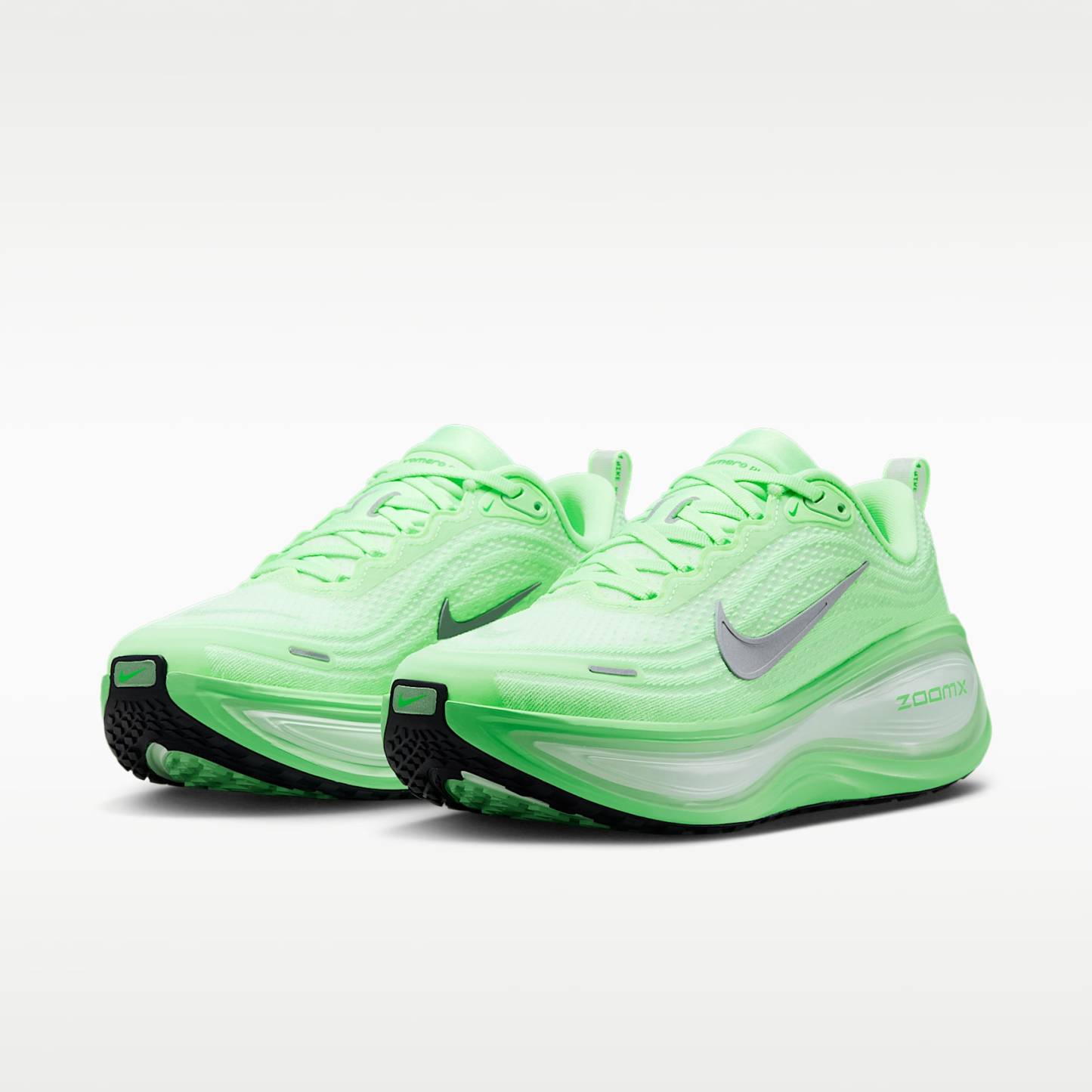 Nike Vomero Plus - Nike Vomero Plus Straßenlaufschuh (Damen)