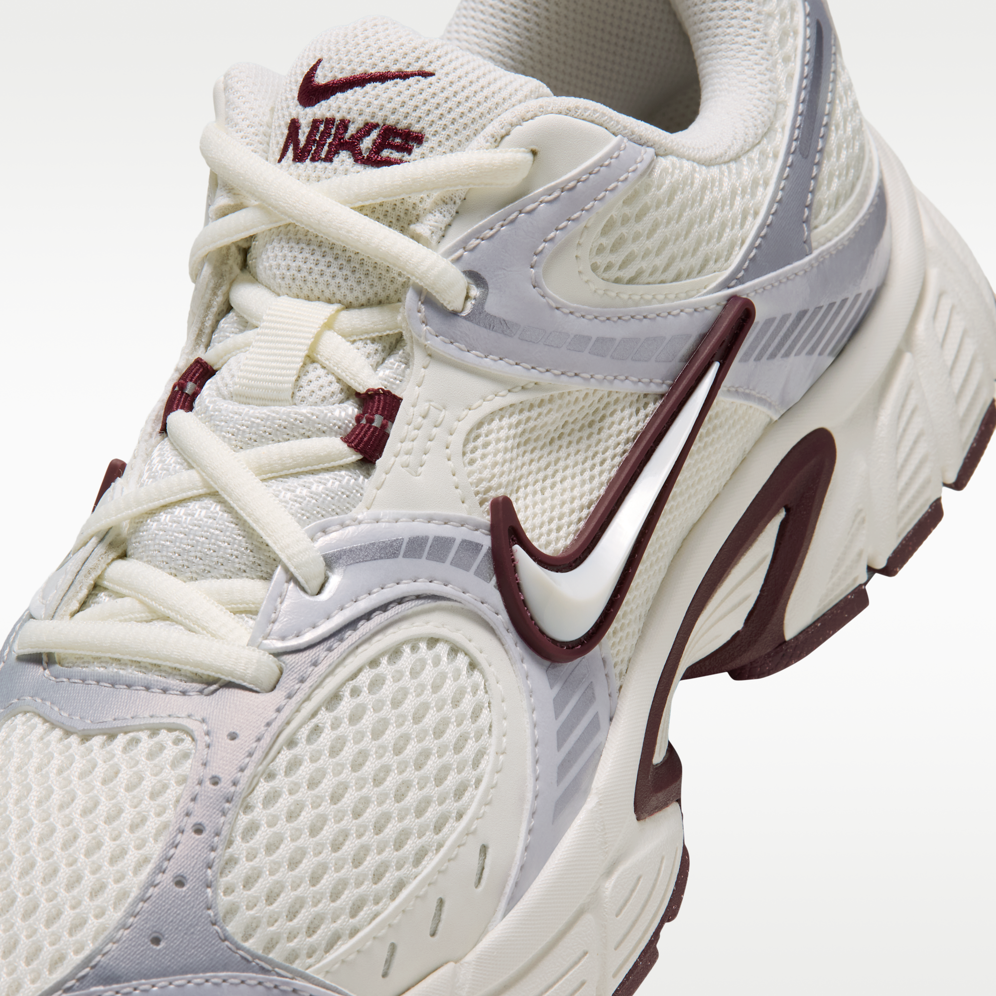 Nike V5 RNR Premium - Sail/Night Maroon/Metallic Summit White/Sail - 7