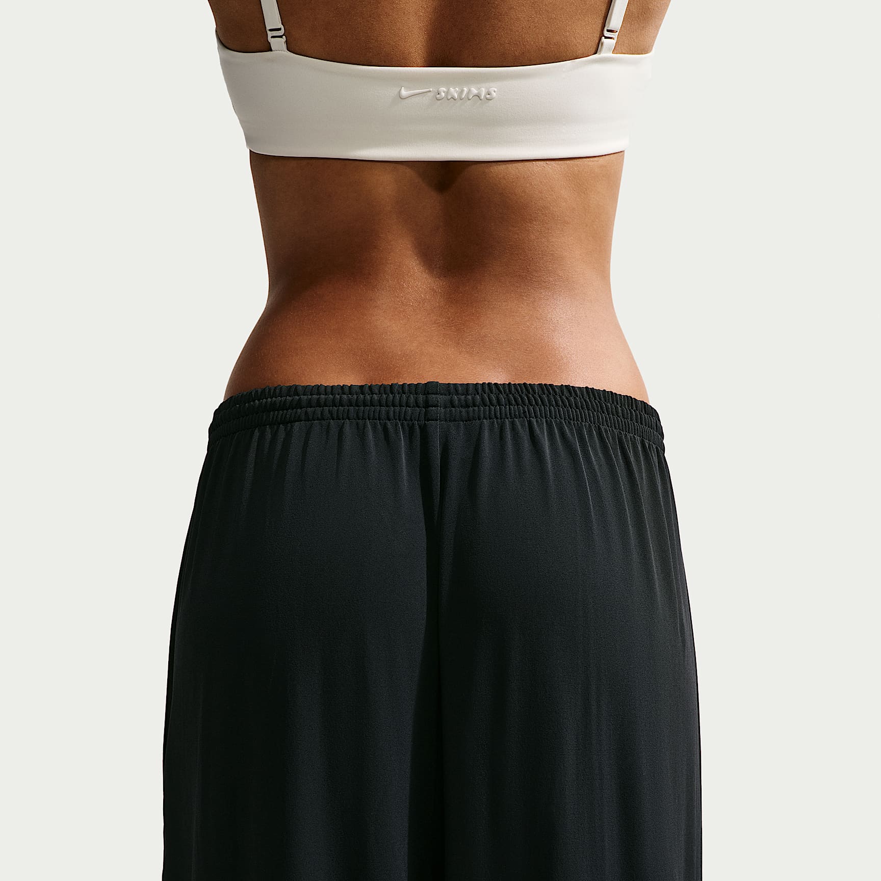 NikeSKIMS dehnbares Strickmaterial - NikeSKIMS Hose aus dehnbarem Strickmaterial mit weitem Bein (Damen)