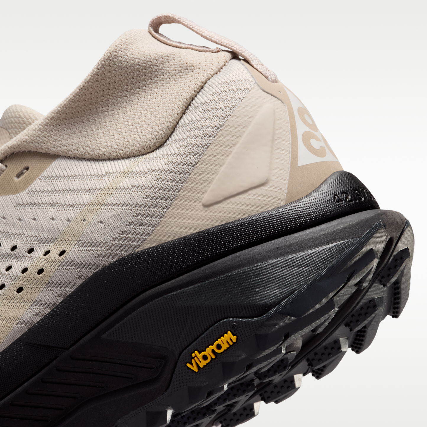ACG Zegama Trail - Cream II/Μαύρο/Anthracite/Light Orewood Brown - 8