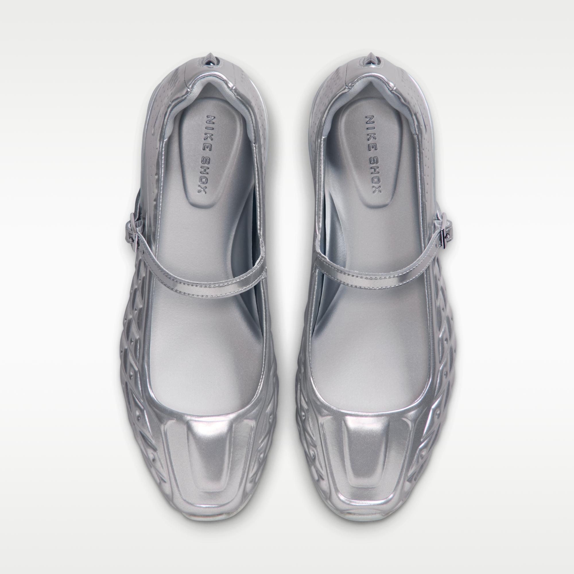 Nike Shox Z Calistra - Metallic Silver/Flat Silver/Metallic Silver - 4