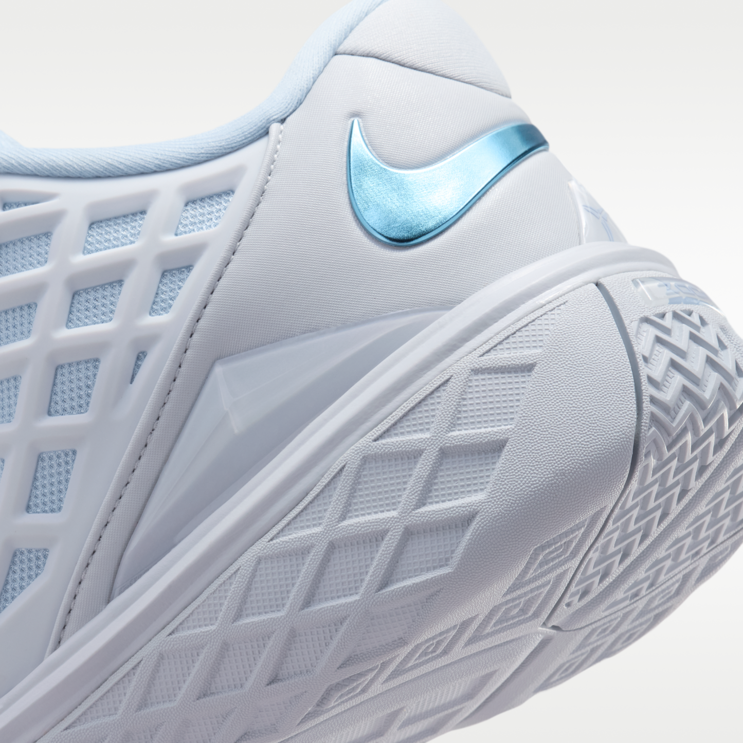 Kobe III Low Protro - Pure Platinum/Armory Blue - 8