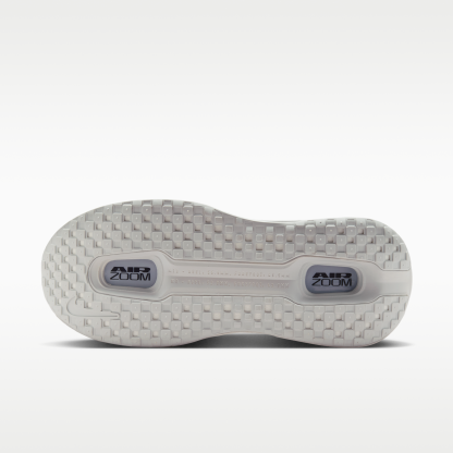 Nike Vomero Premium - Off White/Grey Fog/Wolf Grey/Dark Obsidian - 2