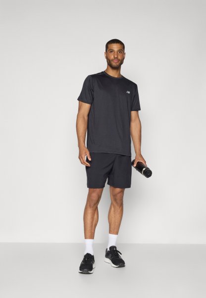 New Balance SPORT ESSENTIALS - Camiseta deportiva - black