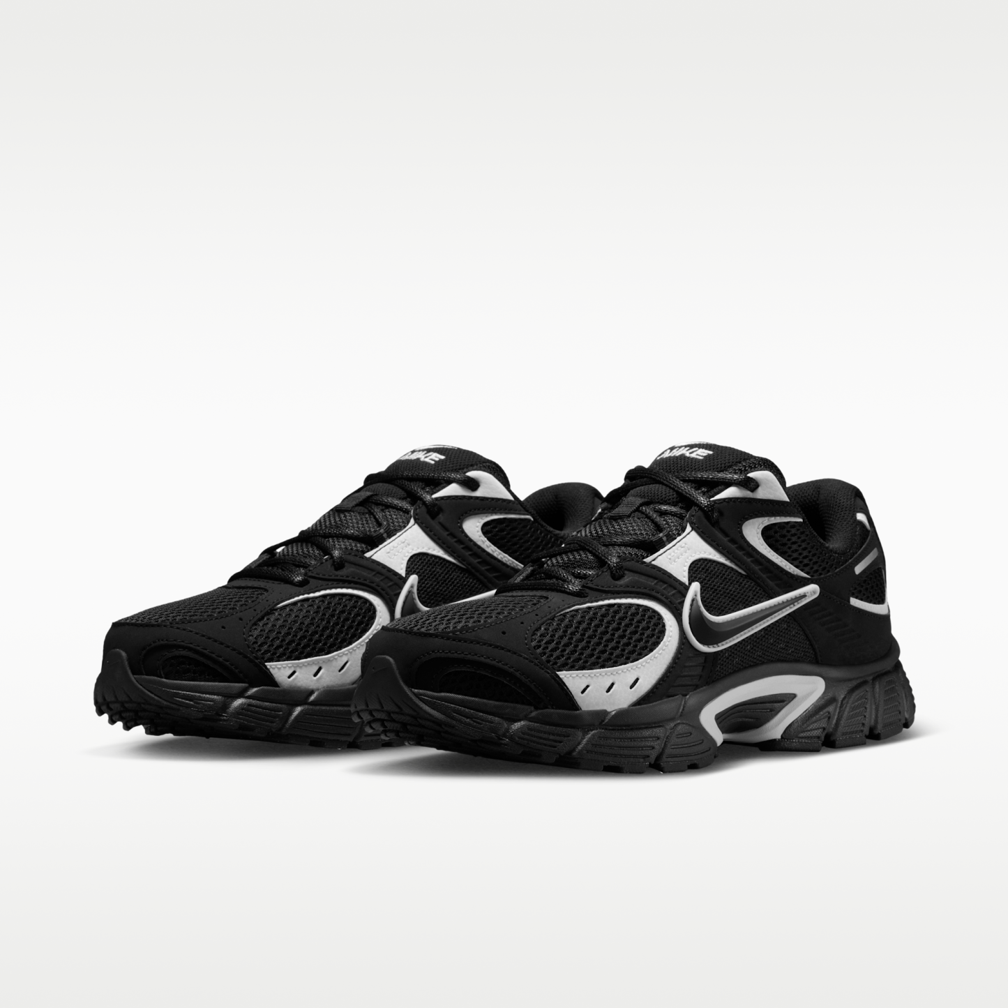 Nike V5 RNR - Μαύρο/Λευκό/Μαύρο - 5