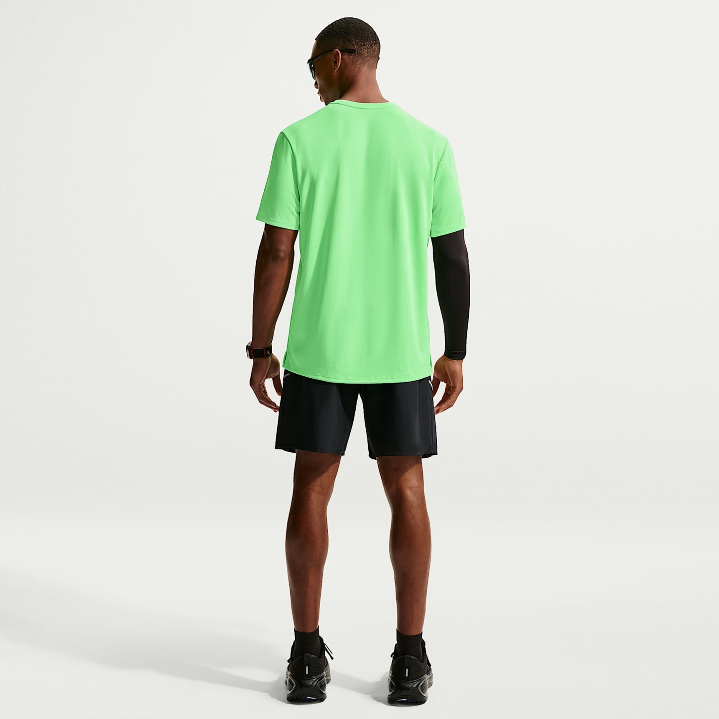 Nike Miler - Nike Miler Dri-FIT Kurzarm-Laufoberteil für Herren