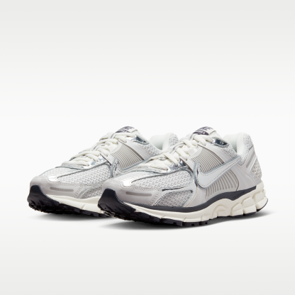 Nike Zoom Vomero 5 - Photon Dust/Gridiron/Sail/Chrome - 5