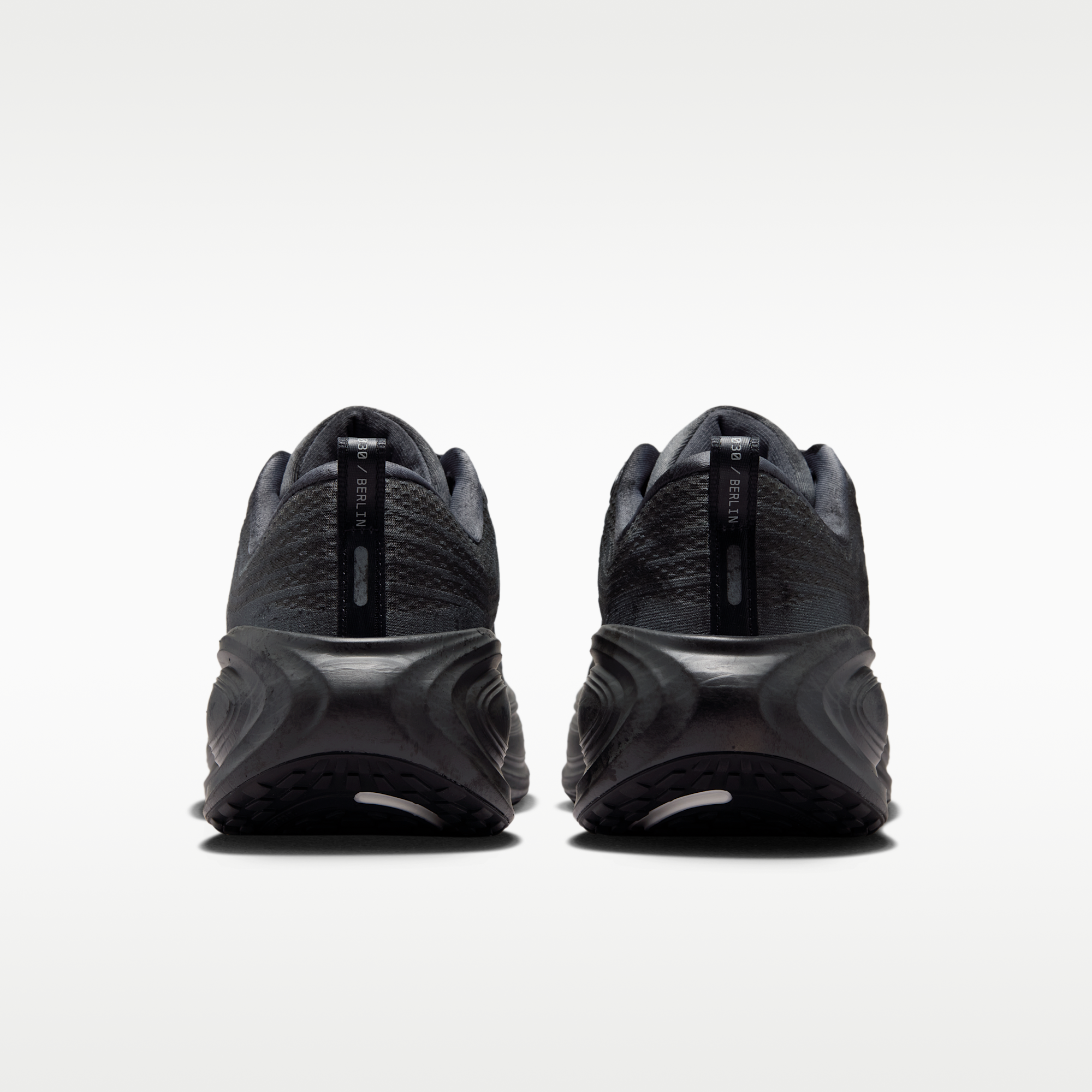Nike Vomero Plus - Iron Grey/Light Smoke Grey/Metallic Cool Grey/Off Noir - 6