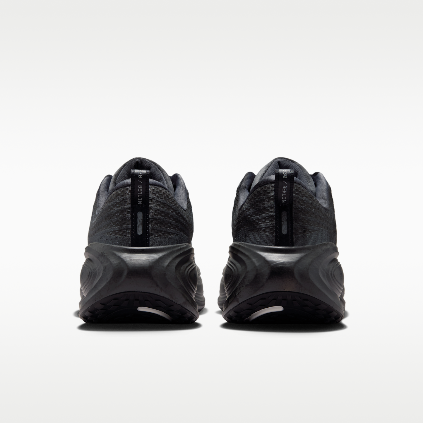 Nike Vomero Plus - Iron Grey/Light Smoke Grey/Metallic Cool Grey/Off Noir - 6