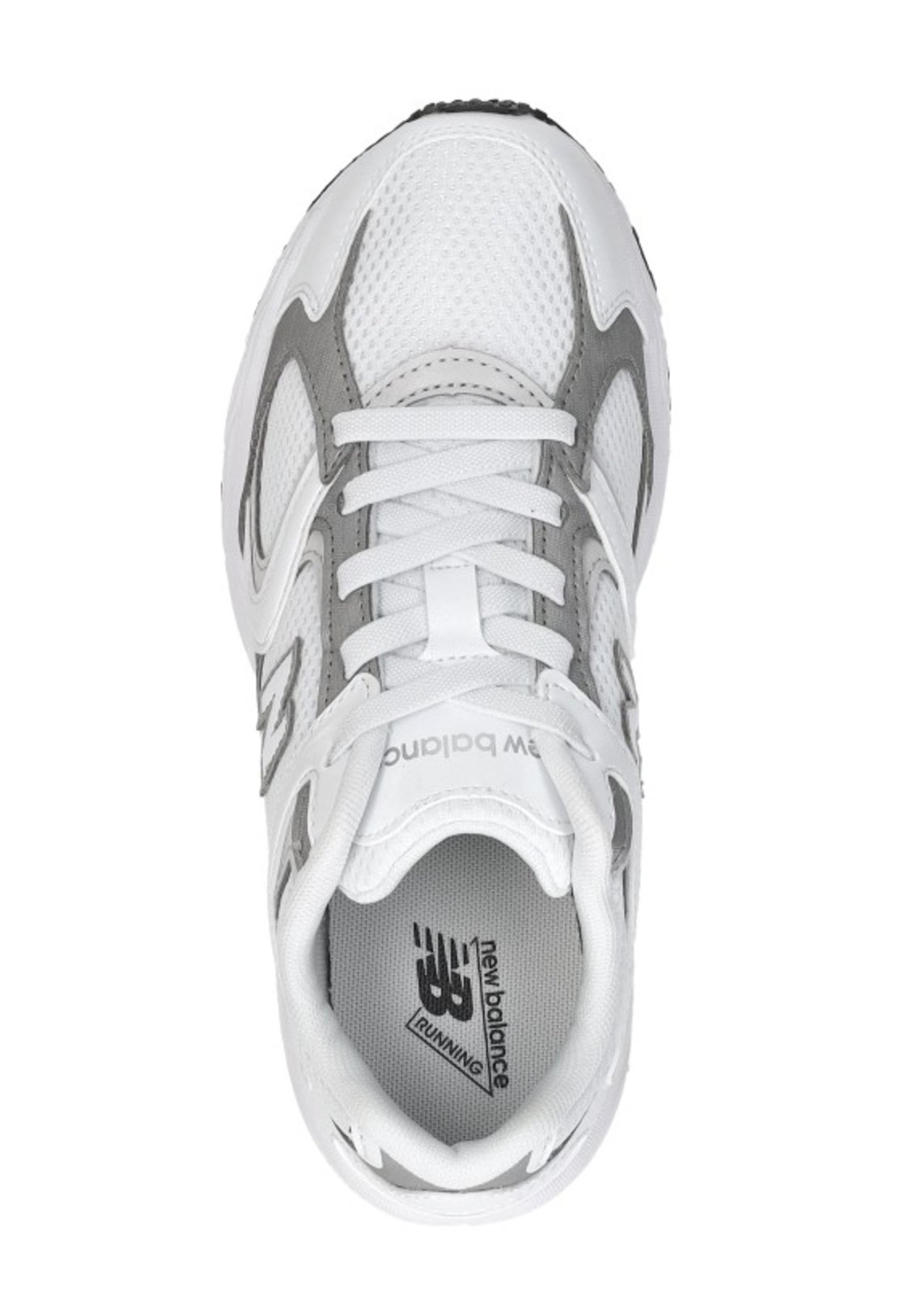 Zapatilla de correr New Balance blanca y gris vista desde arriba con los cordones atados y la plantilla con la marca visible.
