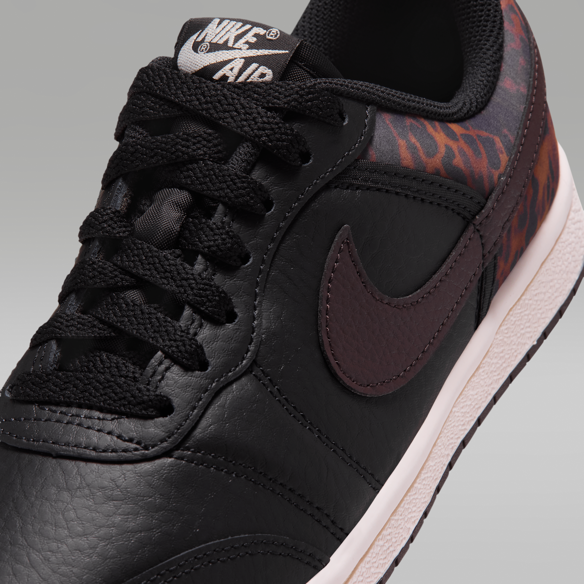 Air Jordan Skyline Low - Μαύρο/Chalk/Velvet Brown - 7