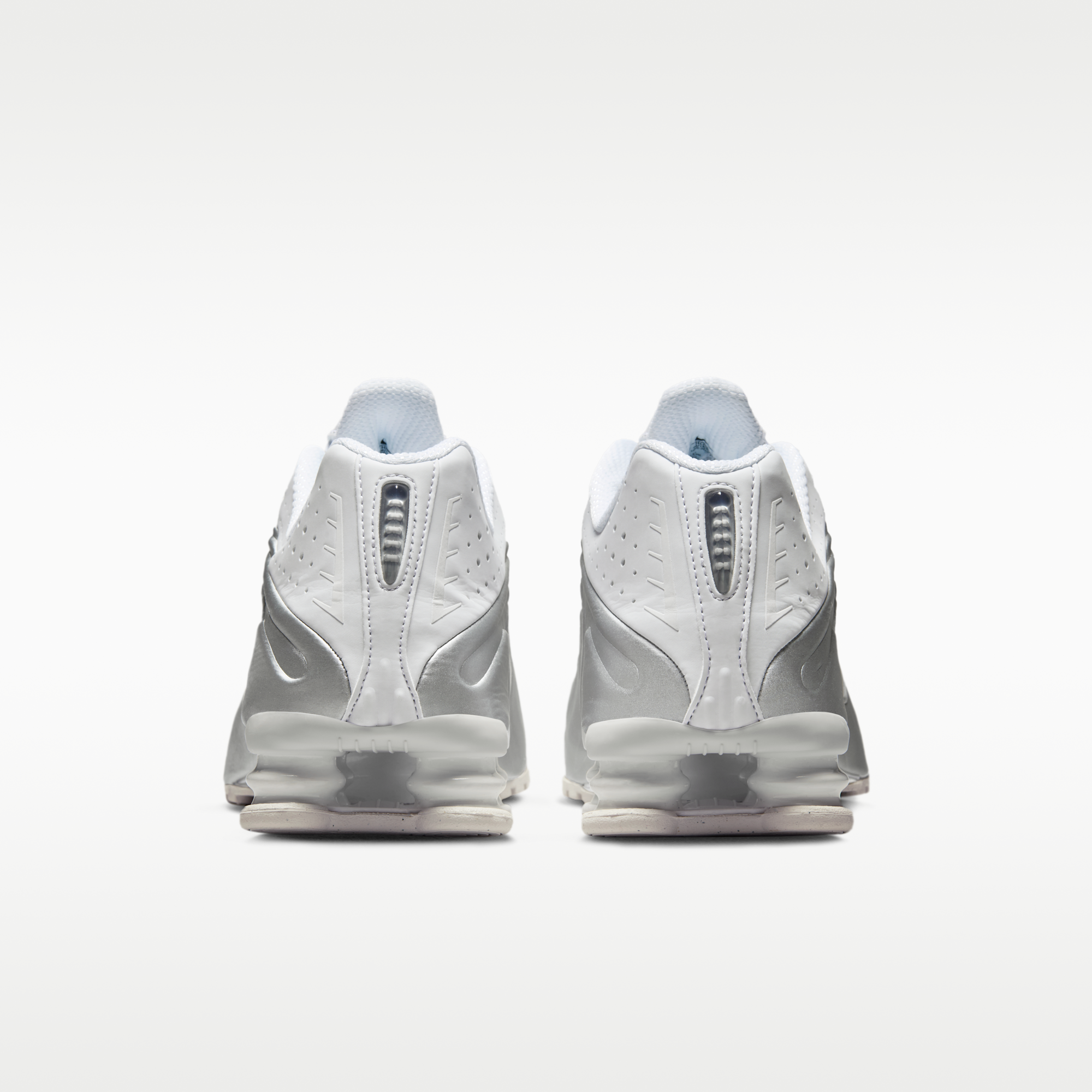 Nike Shox R4 - Λευκό/Λευκό/Bright Crimson/Metallic Silver - 6