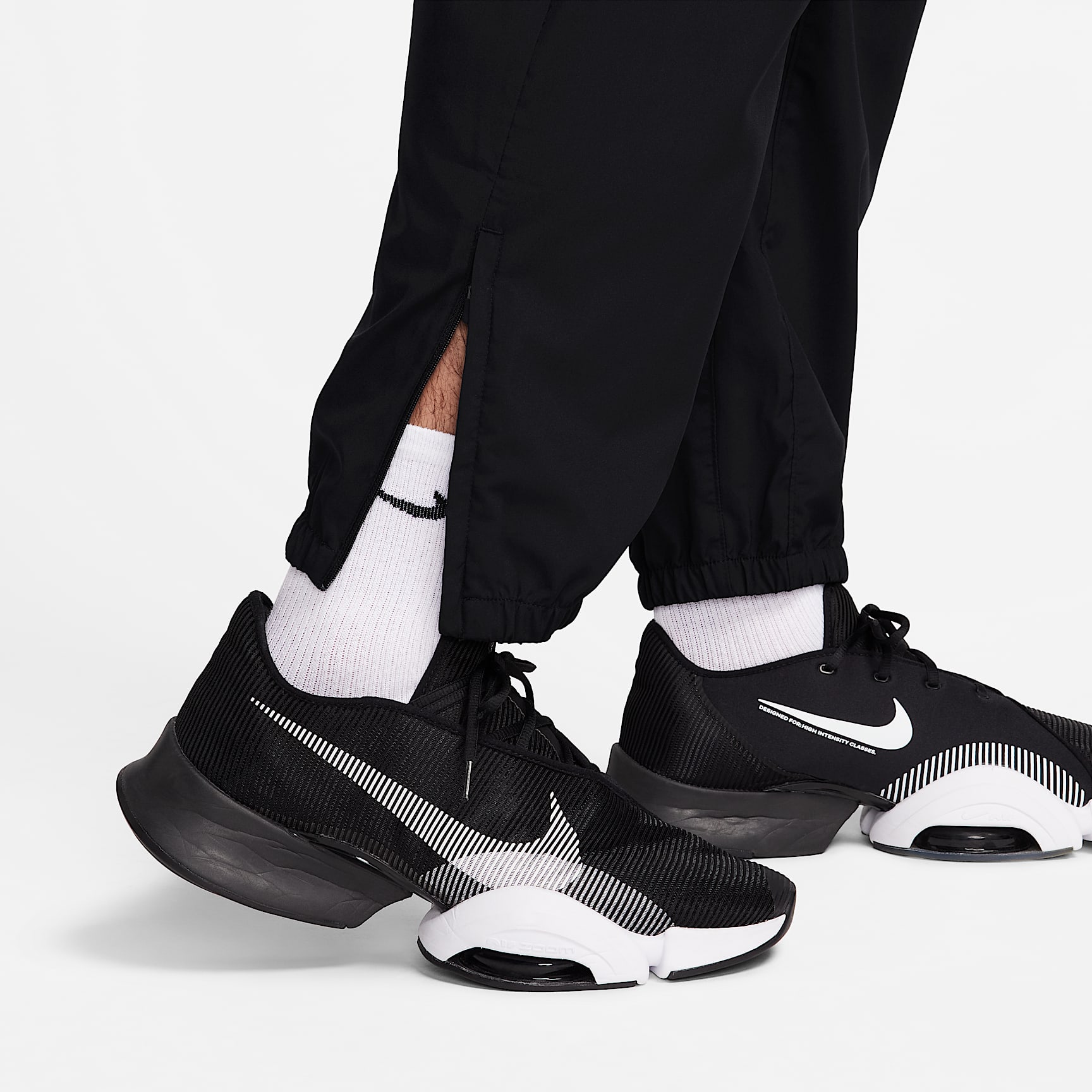 Nike Form - Nike Form vielseitige Hose mit schmal zulaufender Passform und für Herren