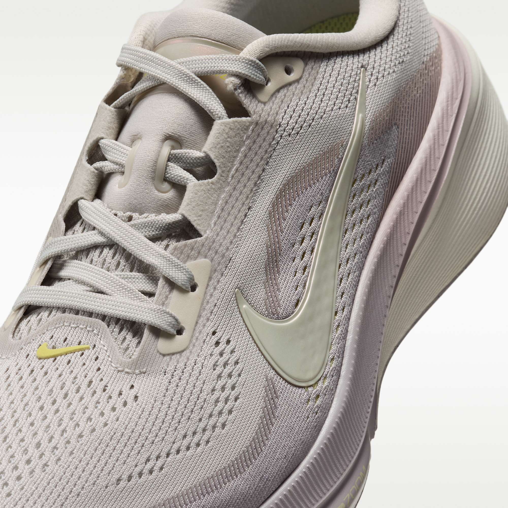 Nike Pegasus 42 - Light Bone/Silver Lilac/Particle Rose/Sail - 7