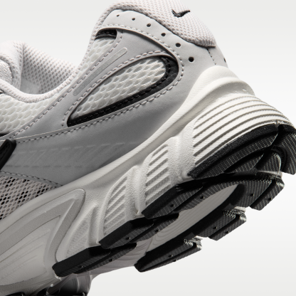 Nike V5 RNR Premium - Sail/Μαύρο/Vast Grey/Sail - 8