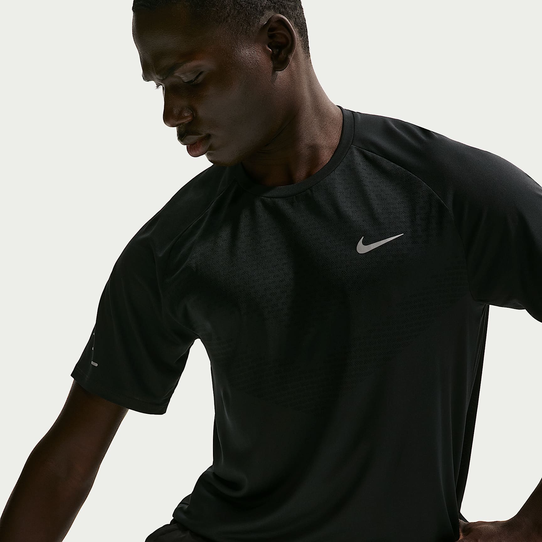 Nike Stride - Nike Stride Dri-FIT ADV Kurzarm-Laufoberteil (Herren)