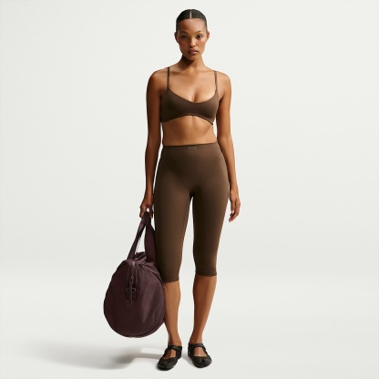 NikeSKIMS - NikeSKIMS Puffer-Gymnastiktasche (Damen)