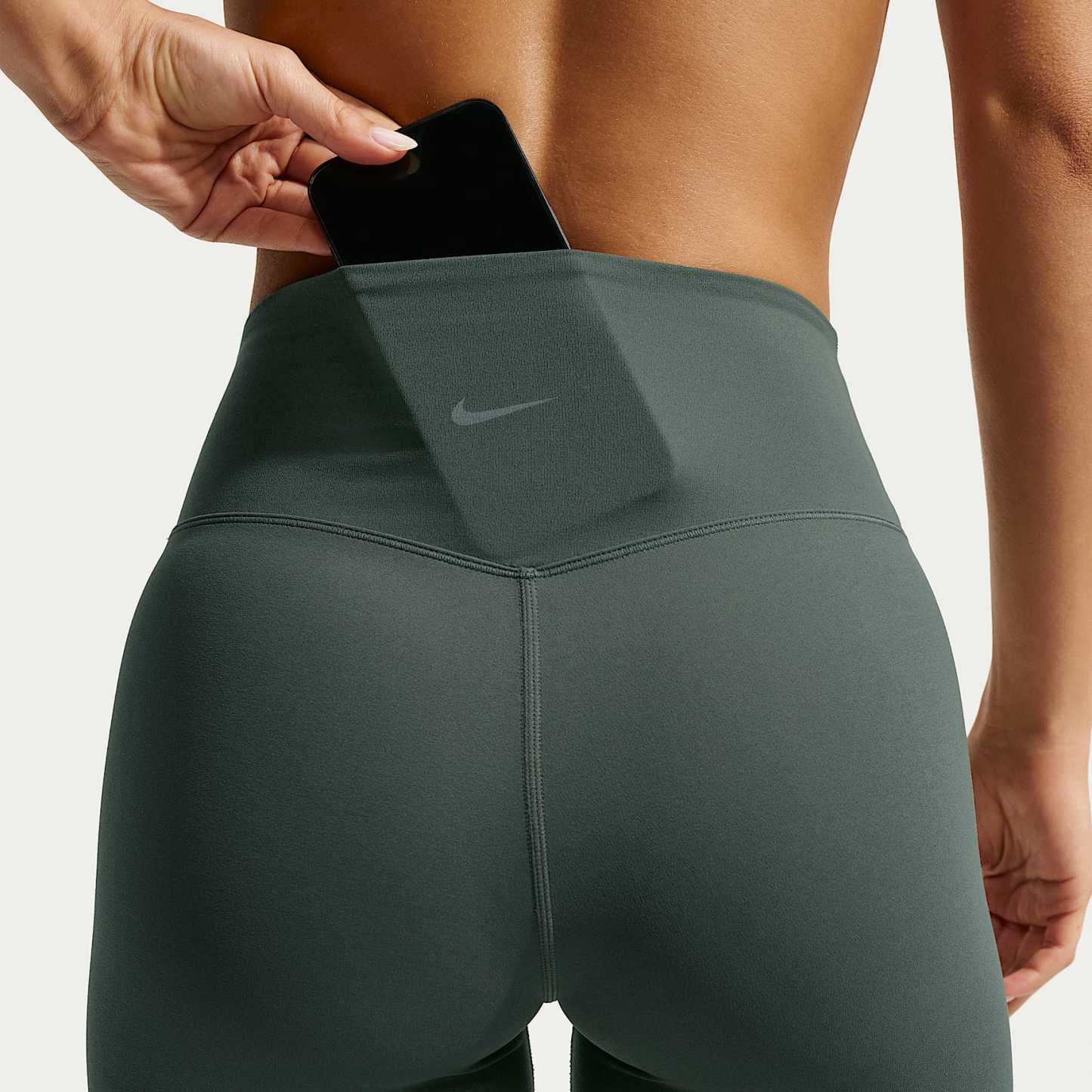 Nike Zenvy - Nike Zenvy Bike Shorts mit hohem Taillenbund (Damen, ca. 20,5 cm)