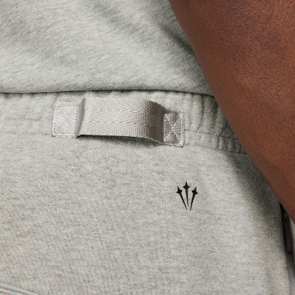 NOCTA - NOCTA NOCTA Fleece CS Trainingshose mit offenem Saum (Herren)