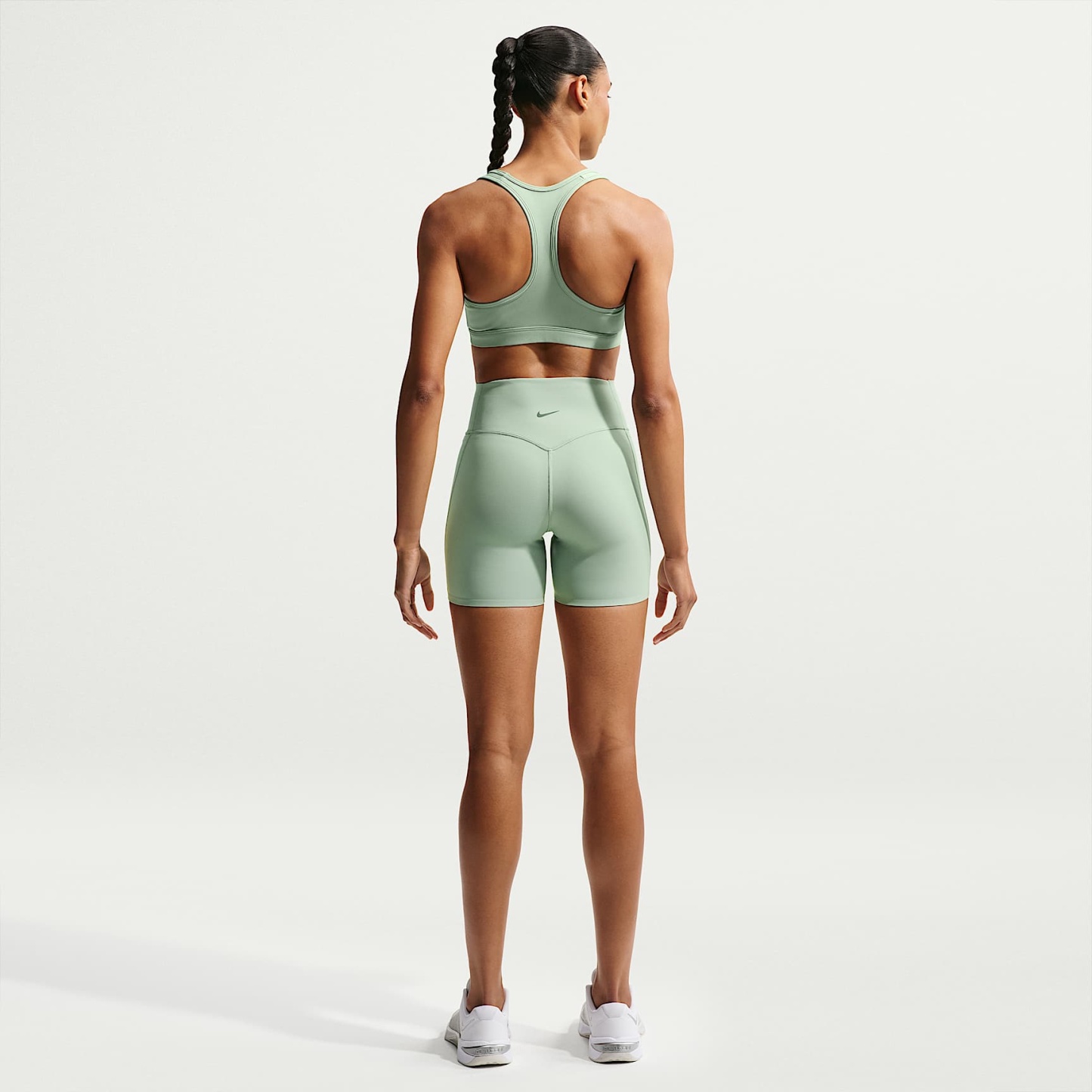 Nike Universa - Nike Universa Bike Shorts mit hohem Bund und ohne Frontnaht (Damen, ca. 12,5 cm)
