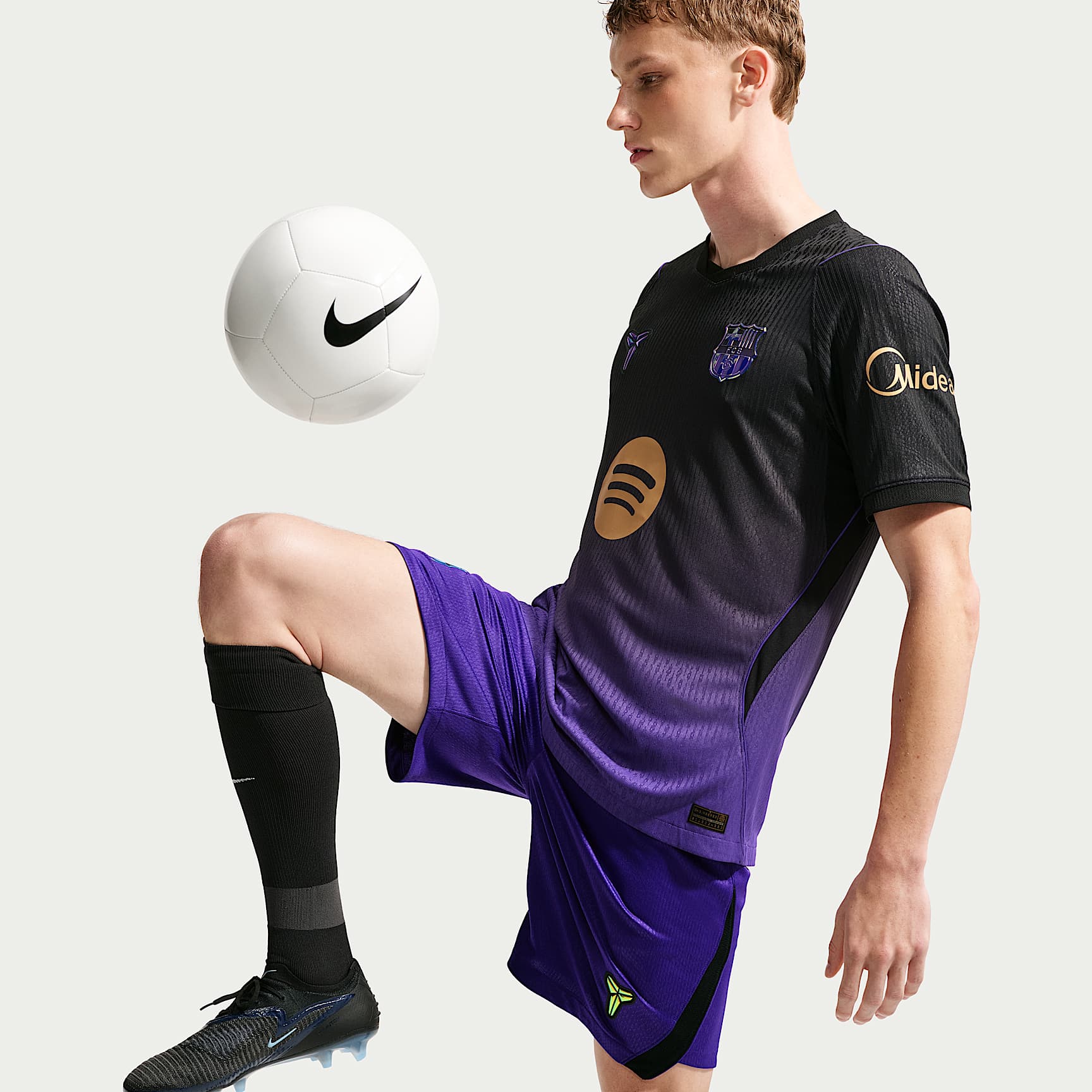 FC Barcelona 2026/27 Heimspiel - FC Barcelona 2026/27 Match Away Kobe Aero-FIT authentisches Fußballtrikot (Herren)