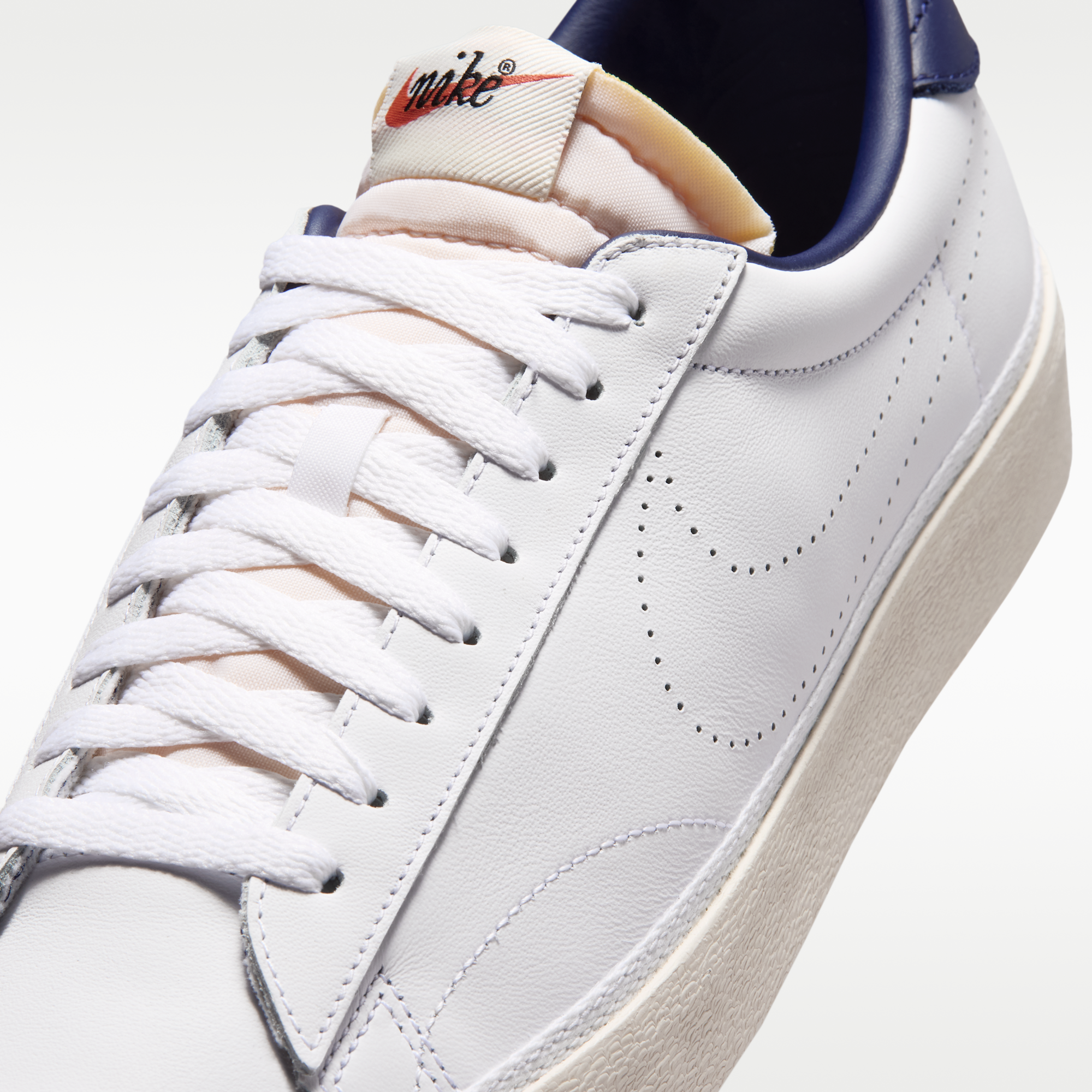 Nike Tennis Classic - Λευκό/Midnight Navy/Sail/Λευκό - 7