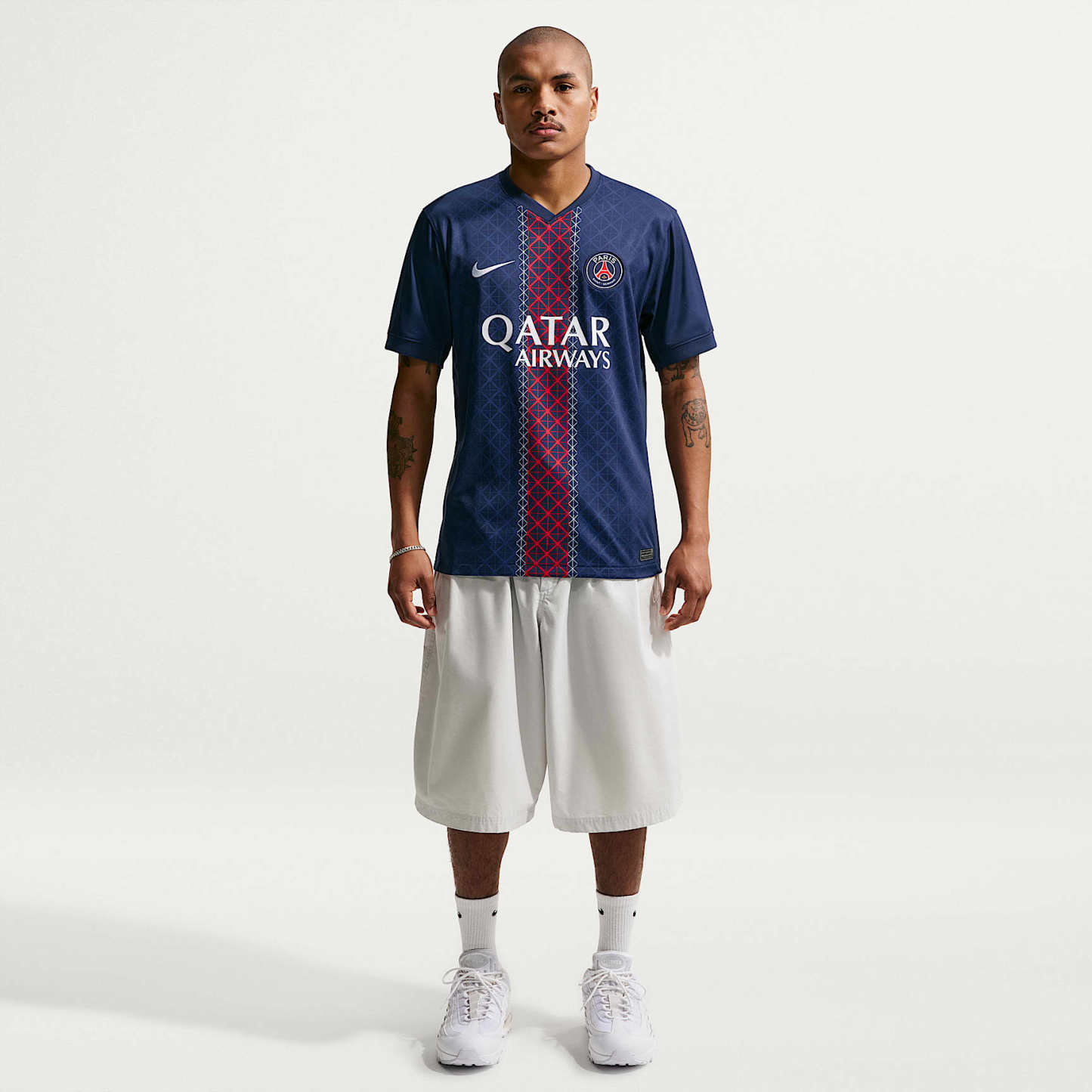 Paris Saint-Germain 2025/26 Stadium Home - Paris Saint-Germain 2025/26 Stadium Home Nike Replika-Fußballtrikot mit Dri-FIT-Technologie (Herren)