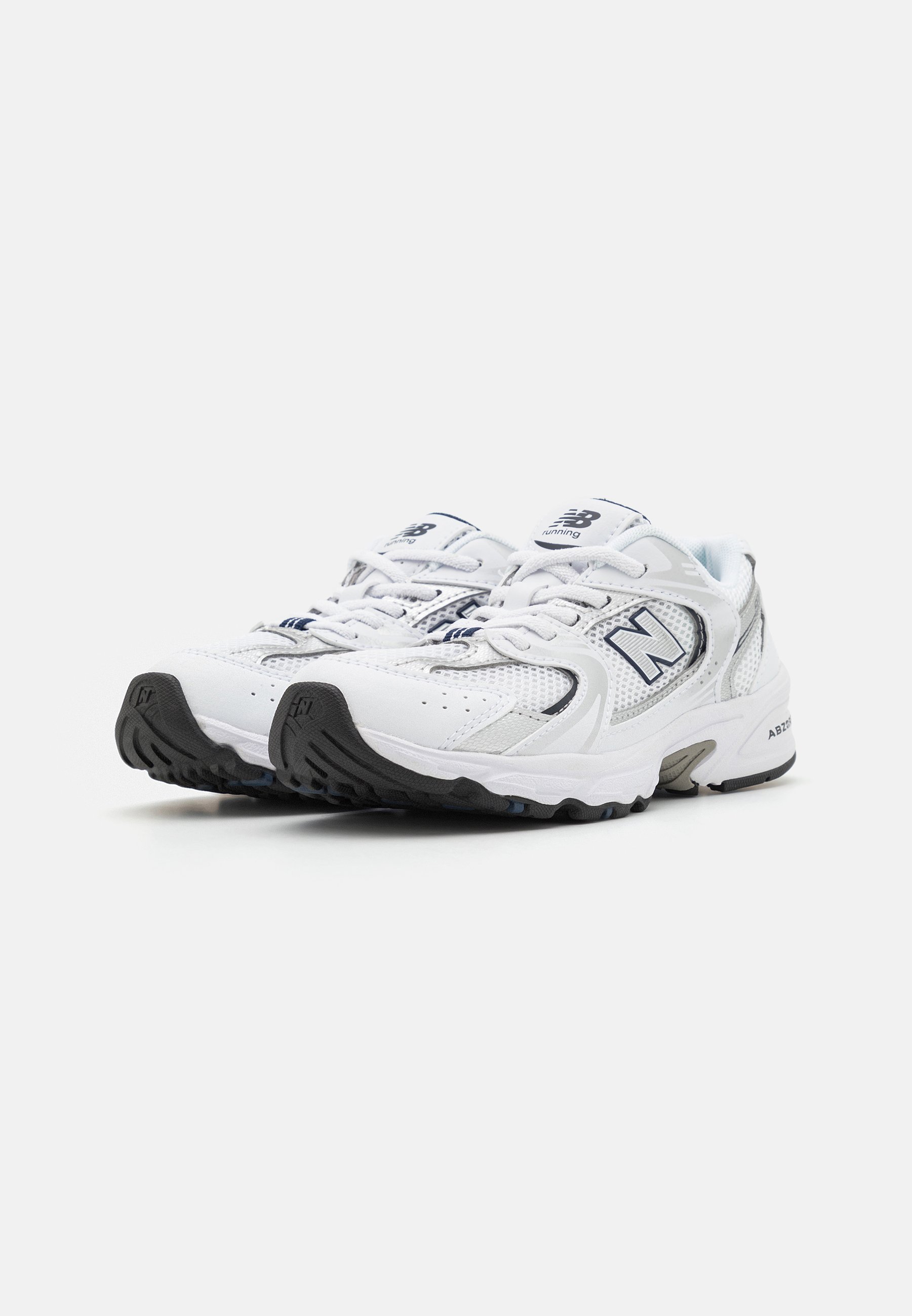 New Balance 530 UNISEX - Zapatillas - Grey/White/Silver - imagen 4
